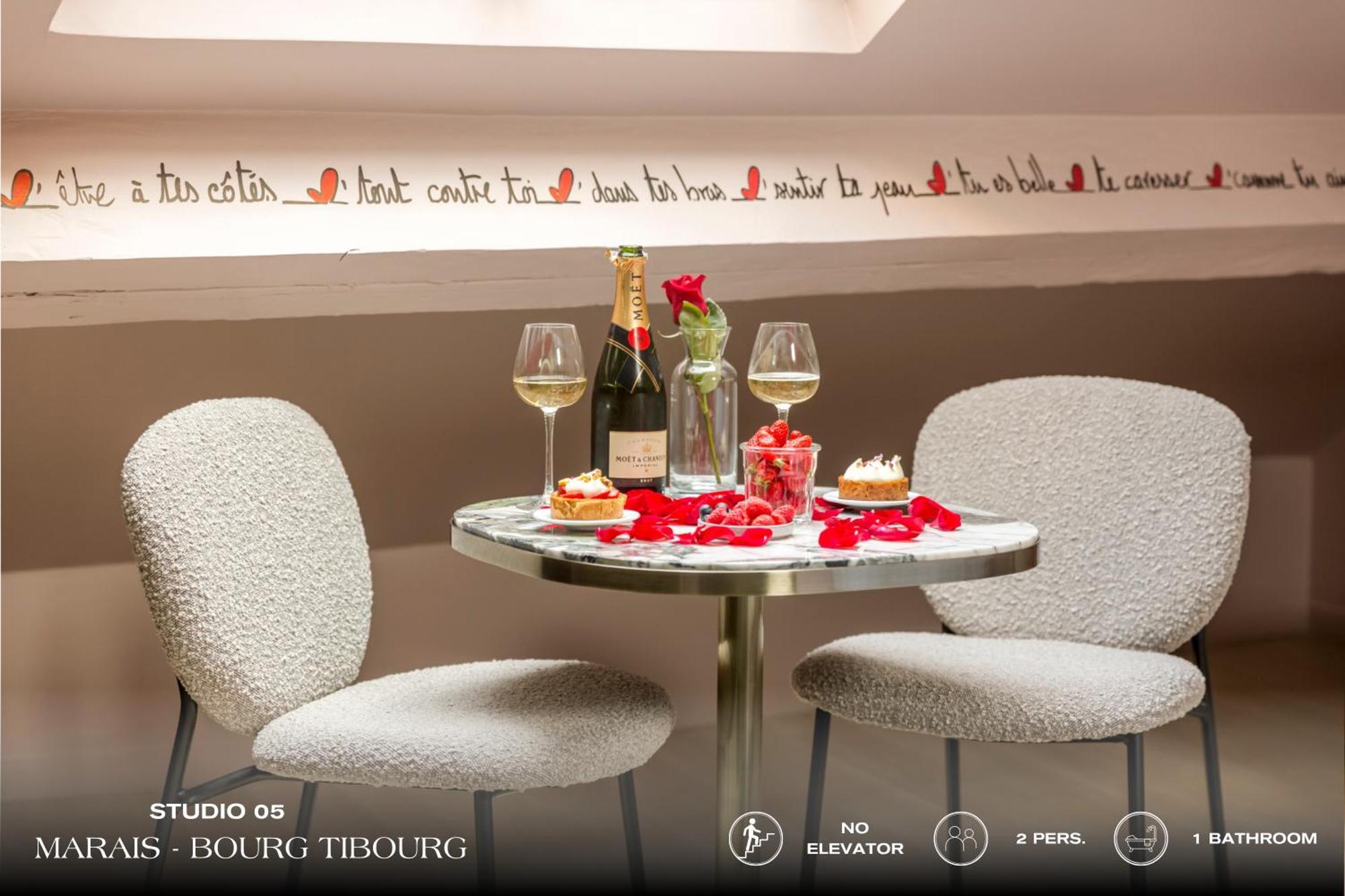 Апартаменты Beauquartier - Marais, Bourg Tibourg Париж Экстерьер фото